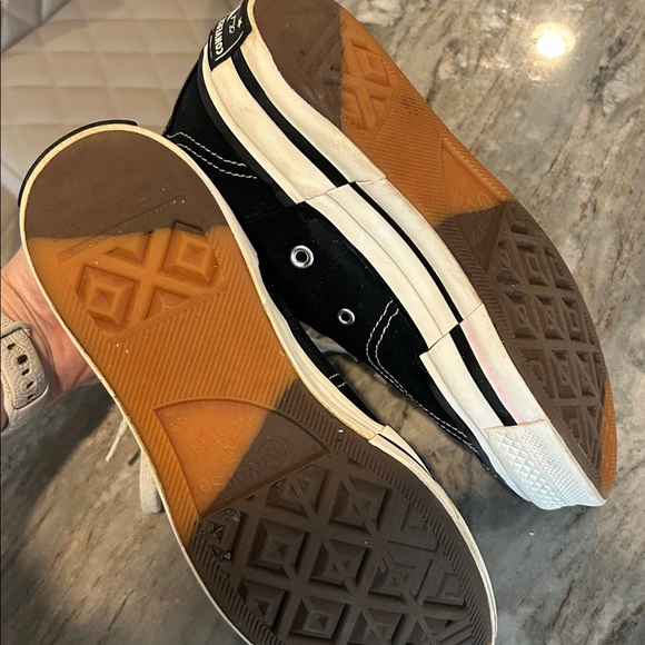 Women’s Converse All Star with cat claws! Sz 10.5 EUC but have artwork on top - Picture 5 of 8